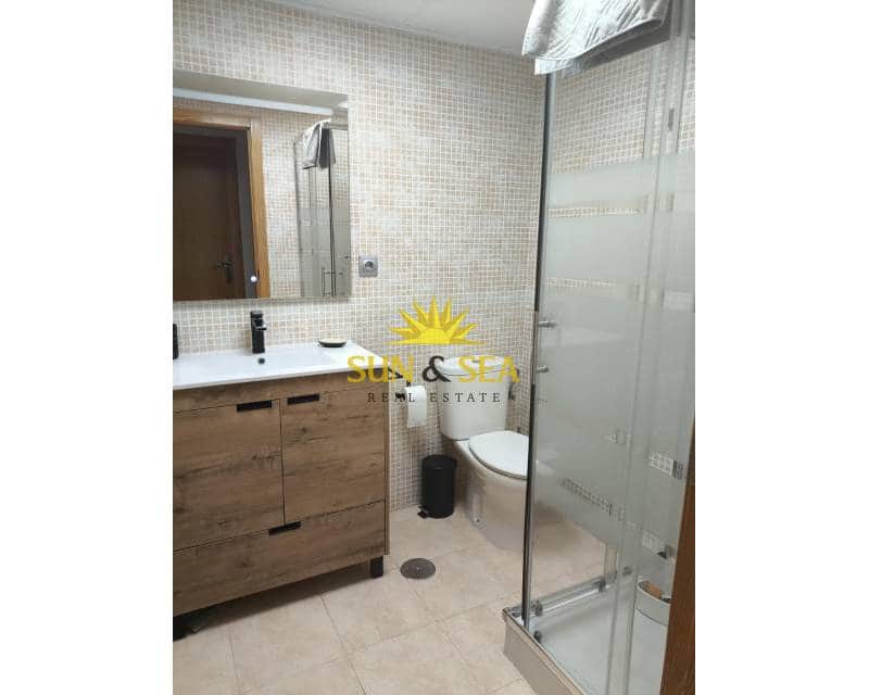 2 bedroom Apartment for rent in Murcia city with garage - € 900 (Ref: 9372208)