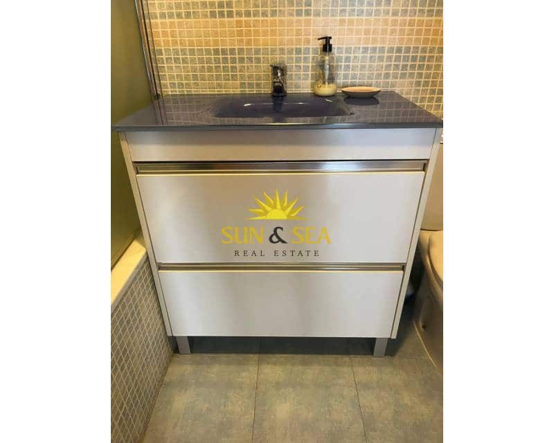 2 bedroom Apartment for rent in Murcia city with garage - € 900 (Ref: 9372208)