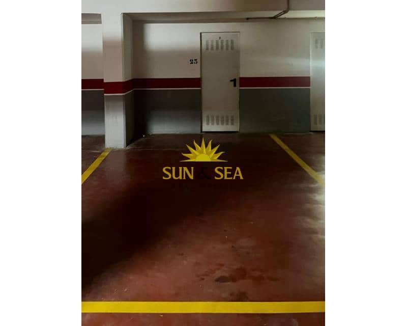 2 bedroom Apartment for rent in Murcia city with garage - € 900 (Ref: 9372208)