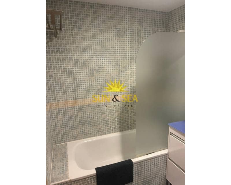 2 bedroom Apartment for rent in Murcia city with garage - € 900 (Ref: 9372208)