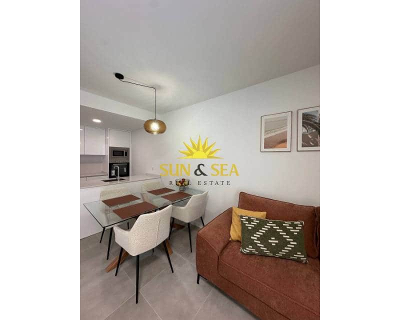 2 soverom Leilighet til leie i Dehesa de Campoamor med svømmebasseng - € 1 300 (Ref: 9374303)