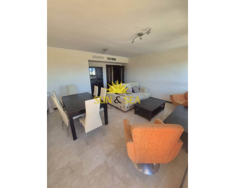 3 sypialnia Apartament na sprzedaż w La Nora z basenem garażem - 295 000 € (Ref: 9378136)