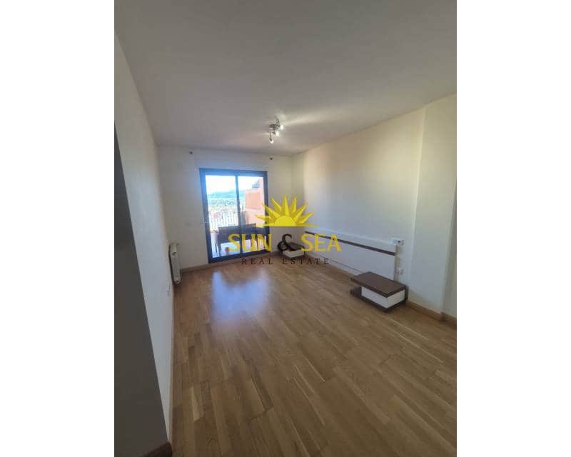 3 bedroom Apartment for rent in La Nora with pool garage - € 1,100 (Ref: 9378137)