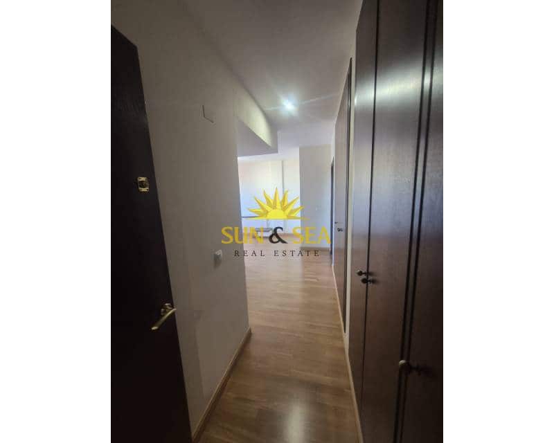 3 bedroom Apartment for rent in La Nora with pool garage - € 1,100 (Ref: 9378137)