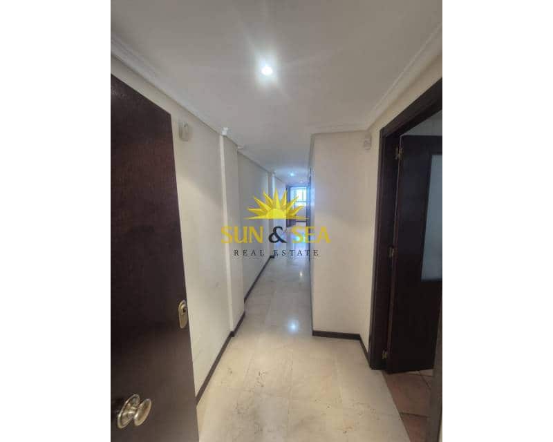 3 bedroom Apartment for rent in La Nora with pool garage - € 1,100 (Ref: 9378137)