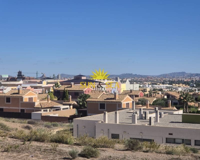 3 bedroom Apartment for rent in La Nora with pool garage - € 1,100 (Ref: 9378137)