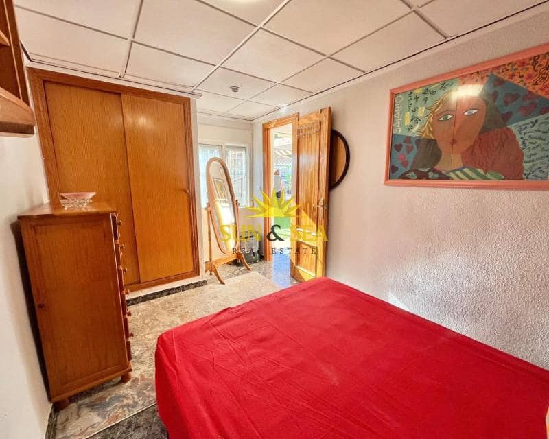 1 slaapkamer Penthouse te huur in Los Balcones met zwembad - € 600 (Ref: 9378404)