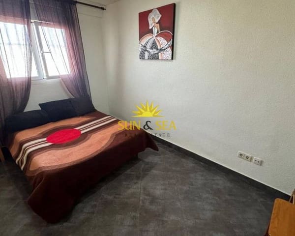 3 chambre Appartement à vendre à Las Piscinas Naturales, Torrevieja avec piscine - 300 000 € (Ref: 9378459)