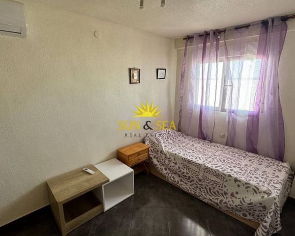 3 chambre Appartement à vendre à Las Piscinas Naturales, Torrevieja avec piscine - 300 000 € (Ref: 9378459)