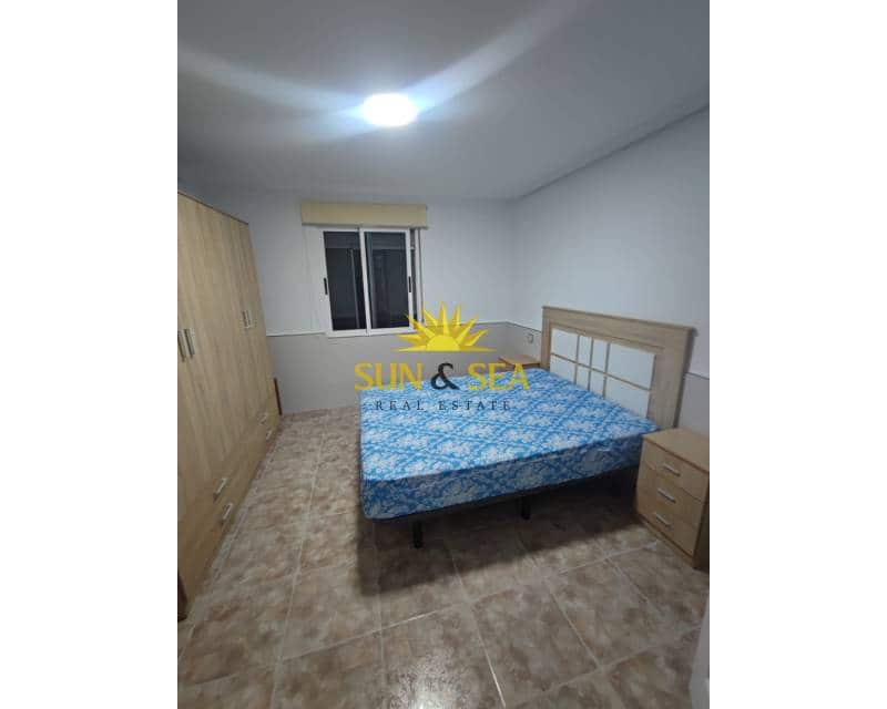 2 bedroom Apartment for rent in Alcantarilla - € 800 (Ref: 9378461)