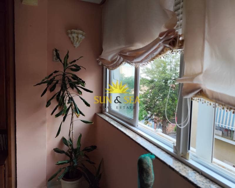 3 makuuhuone Huoneisto vuokrattavana paikassa Orihuela - 700 € (Ref: 9379523)