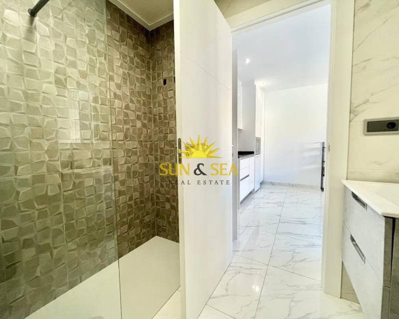 1 soverom Leilighet til leie i Torrevieja - € 750 (Ref: 9380710)