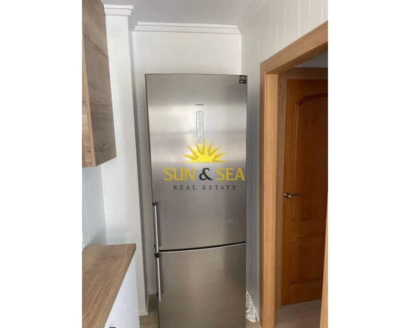 Apartamento de 3 habitaciones en Crevillente / Crevillent en alquiler - 750 € (Ref: 9383256)