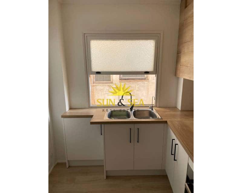 Apartamento de 3 habitaciones en Crevillente / Crevillent en alquiler - 750 € (Ref: 9383256)