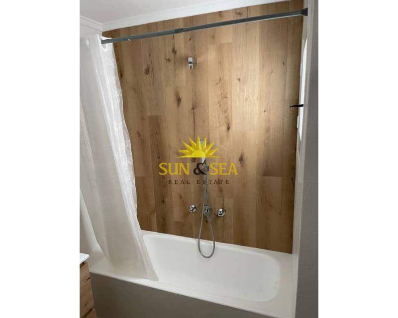 Apartamento de 3 habitaciones en Crevillente / Crevillent en alquiler - 750 € (Ref: 9383256)