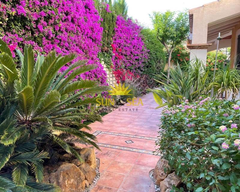 3 bedroom Villa for rent in Muchamiel / Mutxamel with pool garage - € 1,600 (Ref: 9384006)