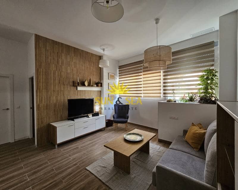 Appartement de 1 chambre à louer à Santa Pola - 850 € (Ref: 9386886)