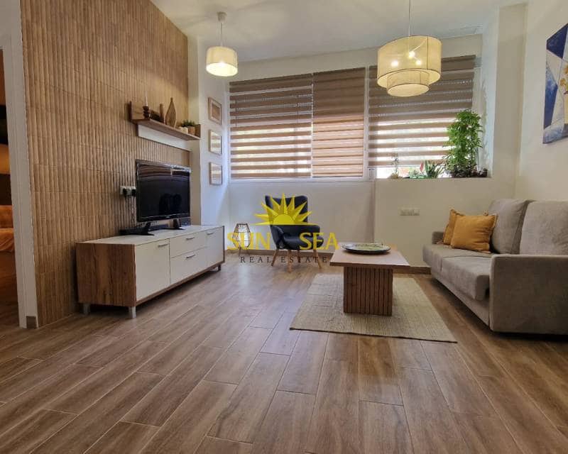 Appartement de 1 chambre à louer à Santa Pola - 850 € (Ref: 9386886)