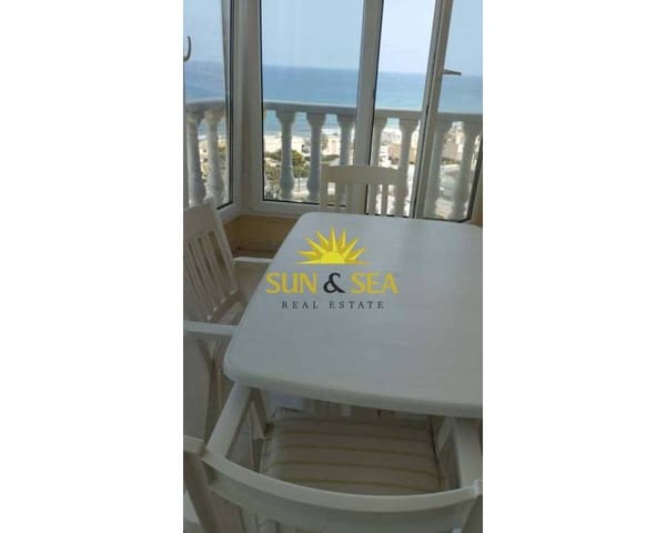 Appartement de 2 chambres à louer à La Manga del Mar Menor avec piscine - 800 € (Ref: 9386887)