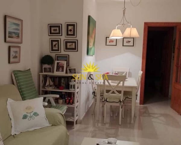 Appartement de 2 chambres à louer à La Manga del Mar Menor avec piscine - 800 € (Ref: 9386887)