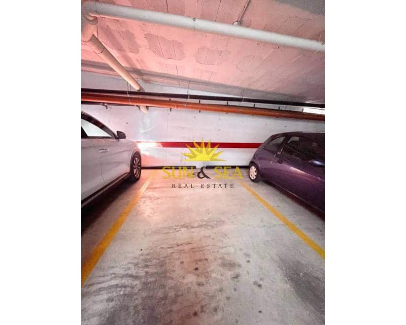 2 makuuhuone Huoneisto vuokrattavana paikassa Isla Plana mukana uima-altaan 
autotalli - 1 000 € (Ref: 9386888)