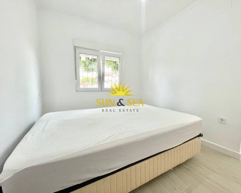 1 slaapkamer Villa te huur in San Fulgencio - € 700 (Ref: 9386889)