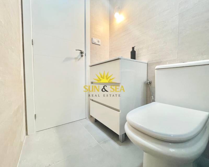 1 slaapkamer Villa te huur in San Fulgencio - € 700 (Ref: 9386889)