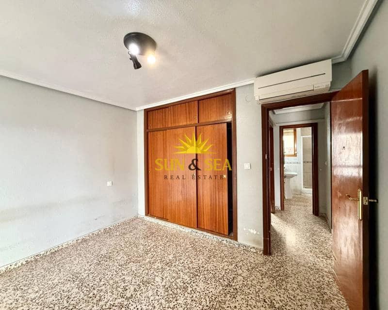 2 chambre Appartement à vendre à Torrevieja avec garage - 155 000 € (Ref: 9388522)