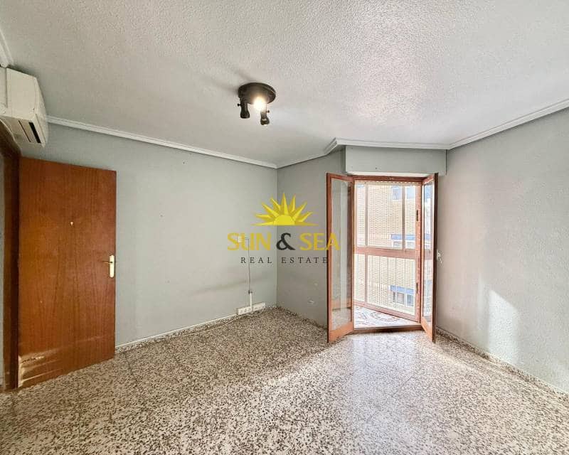 2 chambre Appartement à vendre à Torrevieja avec garage - 155 000 € (Ref: 9388522)
