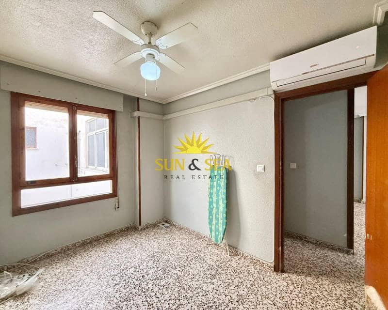 2 chambre Appartement à vendre à Torrevieja avec garage - 155 000 € (Ref: 9388522)