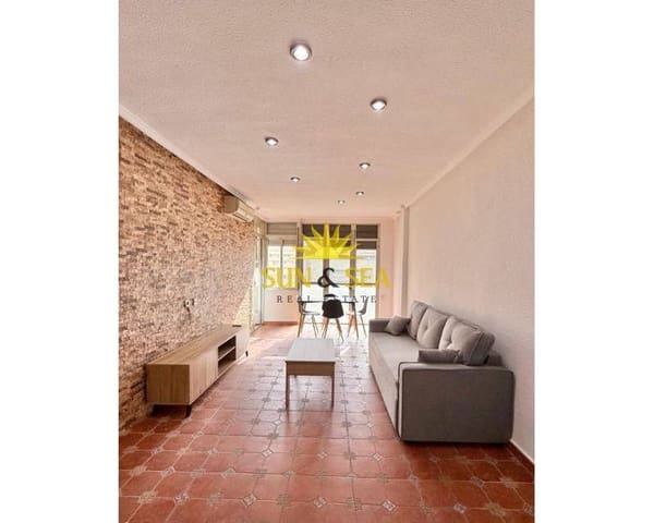 3 bedroom Apartment for rent in Elda - € 700 (Ref: 9389936)