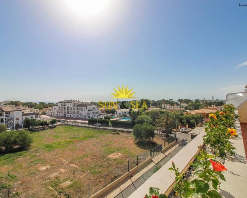 2 soverom Penthouse til salgs i Orihuela Costa - € 247 000 (Ref: 9395436)
