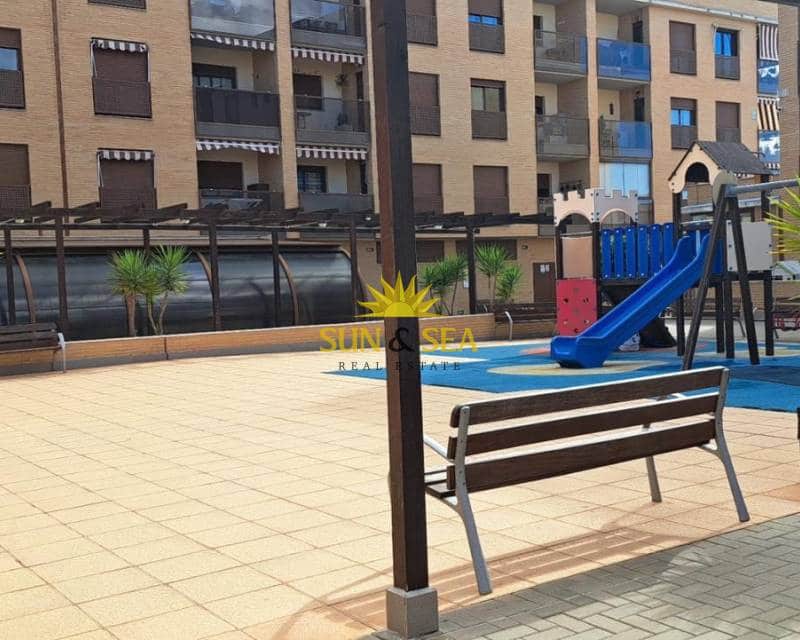 3 bedroom Apartment for rent in San Pedro del Pinatar with pool garage - € 900 (Ref: 9396748)