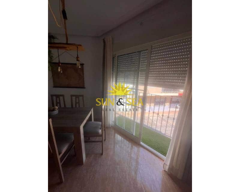 4 bedroom Villa for sale in San Pedro del Pinatar with garage - € 289,000 (Ref: 9396749)