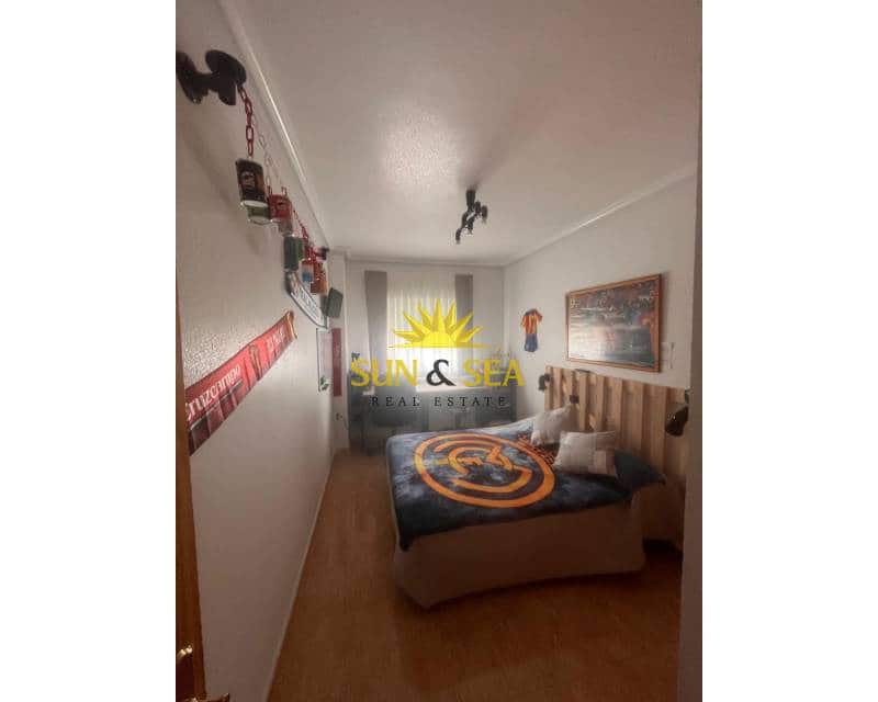 4 bedroom Villa for sale in San Pedro del Pinatar with garage - € 289,000 (Ref: 9396749)