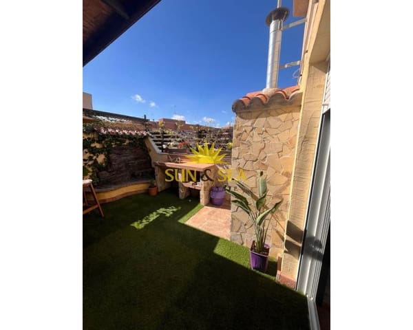 4 soveværelse Villa til salg i San Pedro del Pinatar ciudad, San Pedro del Pinatar med garage - € 289.000 (Ref: 9396749)