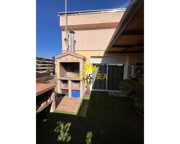 4 soveværelse Villa til salg i San Pedro del Pinatar ciudad, San Pedro del Pinatar med garage - € 289.000 (Ref: 9396749)