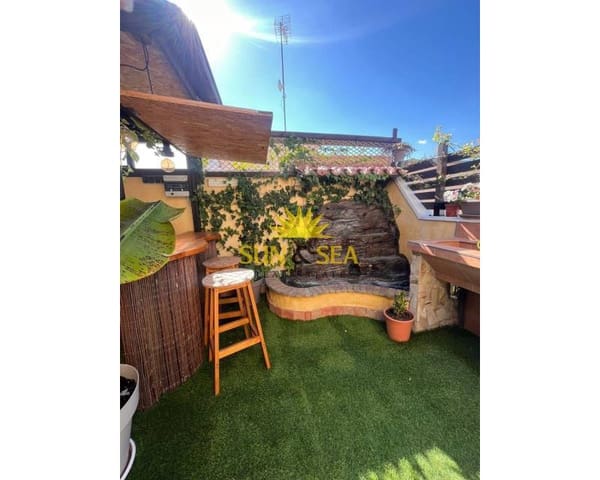 4 soveværelse Villa til salg i San Pedro del Pinatar ciudad, San Pedro del Pinatar med garage - € 289.000 (Ref: 9396749)