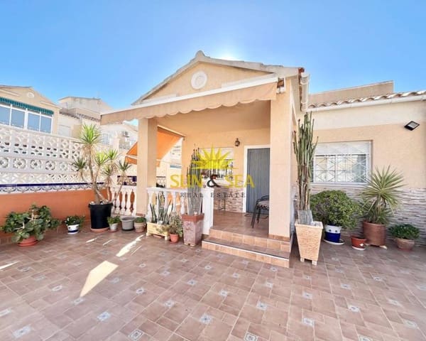 2 quarto Moradia para arrendar em El Chaparral - La Siesta - La Torreta, Torrevieja com piscina garagem - 1 250 € (Ref: 9396846)