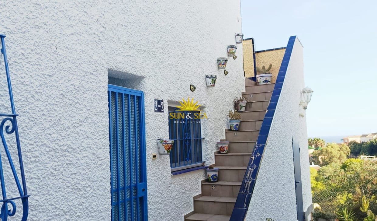 2 bedroom Villa for rent in El Campello with pool - € 1,050 (Ref: 9396847)