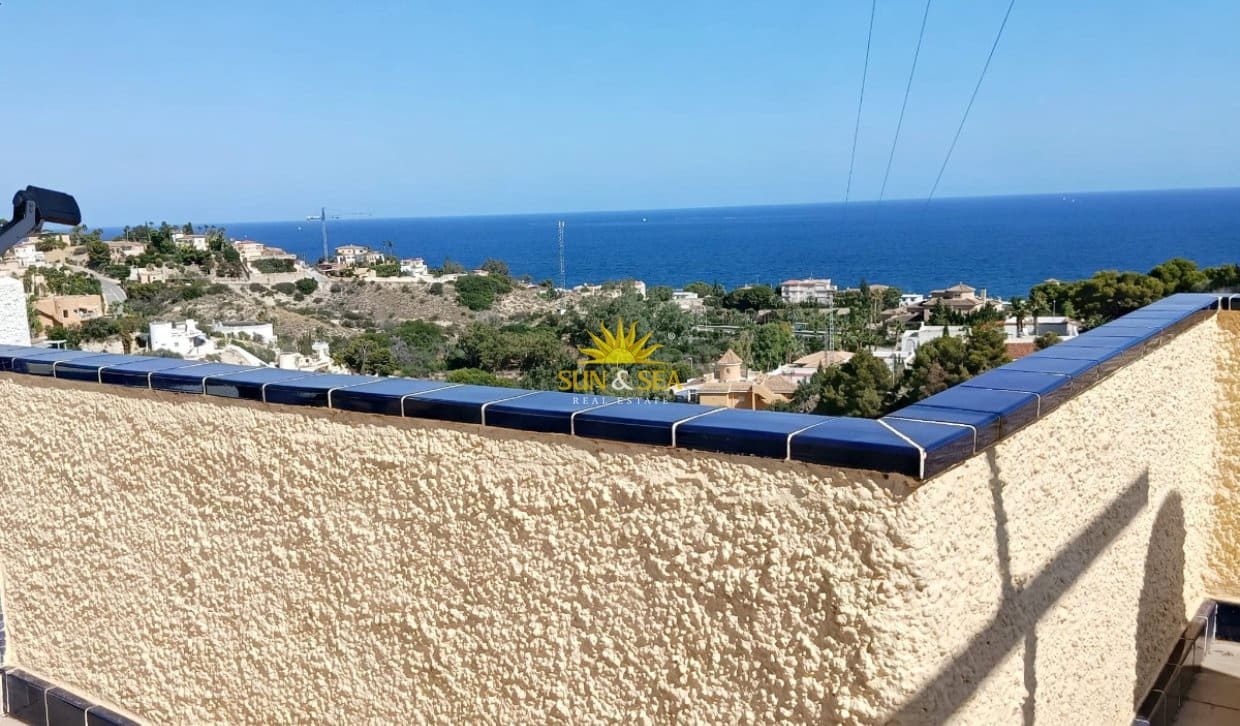 2 bedroom Villa for rent in El Campello with pool - € 1,050 (Ref: 9396847)