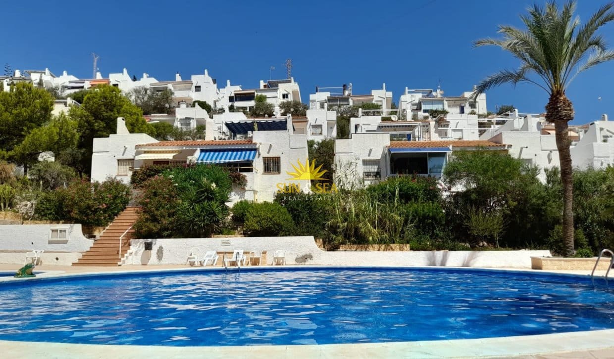 2 bedroom Villa for rent in El Campello with pool - € 1,050 (Ref: 9396847)