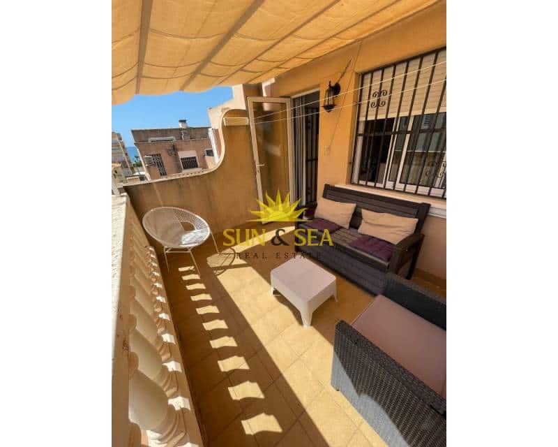 3 soveværelse Villa til leje i Santa Pola med swimmingpool garage - € 800 (Ref: 9397888)