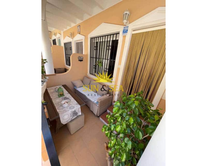 3 soveværelse Villa til leje i Santa Pola med swimmingpool garage - € 800 (Ref: 9397888)