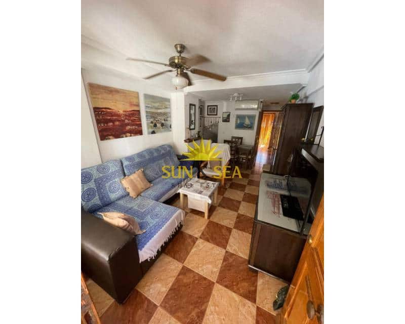 3 soveværelse Villa til leje i Santa Pola med swimmingpool garage - € 800 (Ref: 9397888)