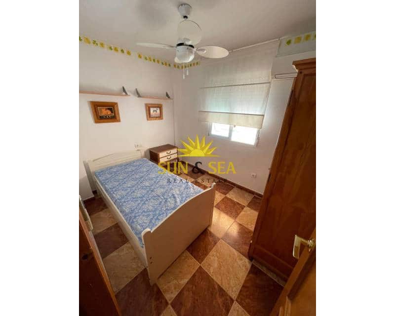 3 soveværelse Villa til leje i Santa Pola med swimmingpool garage - € 800 (Ref: 9397888)