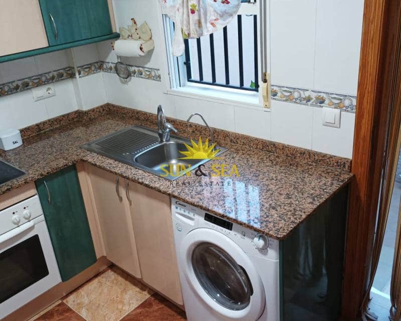 3 soveværelse Villa til leje i Santa Pola med swimmingpool garage - € 800 (Ref: 9397888)