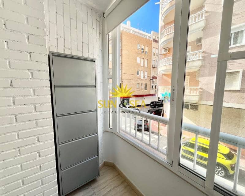3 sypialnia Apartament na sprzedaż w Torrevieja - 200 000 € (Ref: 9397889)
