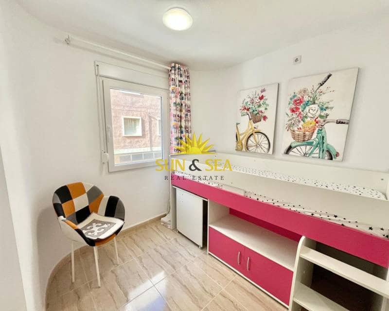 3 sypialnia Apartament na sprzedaż w Torrevieja - 200 000 € (Ref: 9397889)