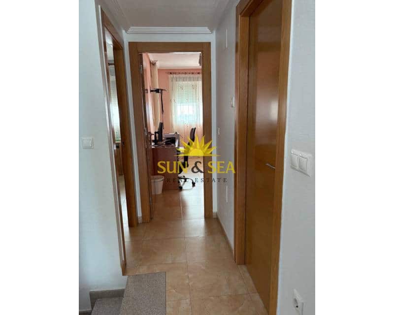 4 bedroom Apartment for rent in Alguazas with garage - € 800 (Ref: 9400064)